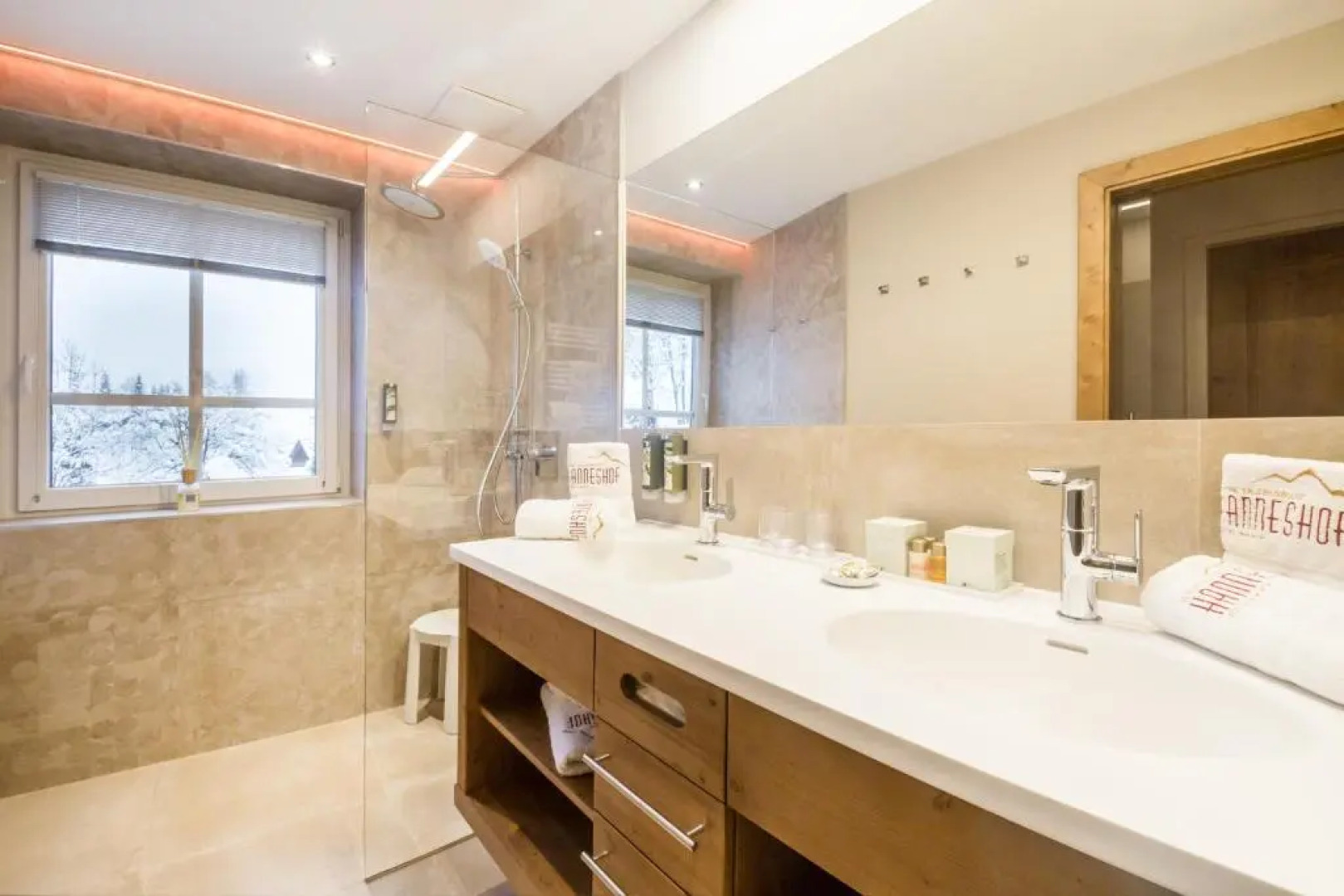 Familien- und Wellnesshotel Hanneshof