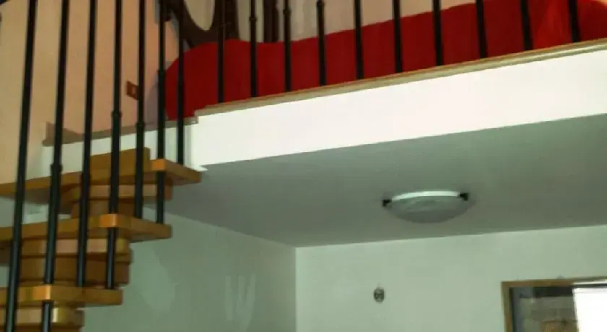 Charming Cozy Two Levels Studio