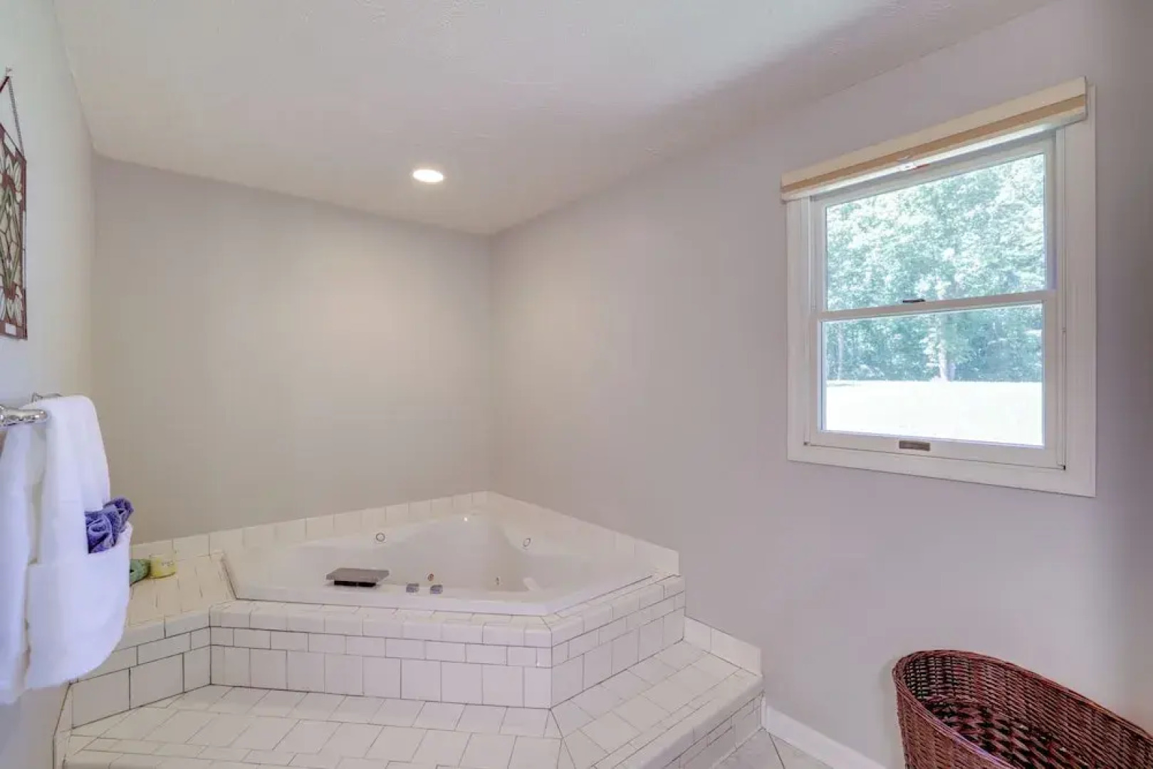 Smith Mountain Lake Home w/ Private Hot Tub & Dock