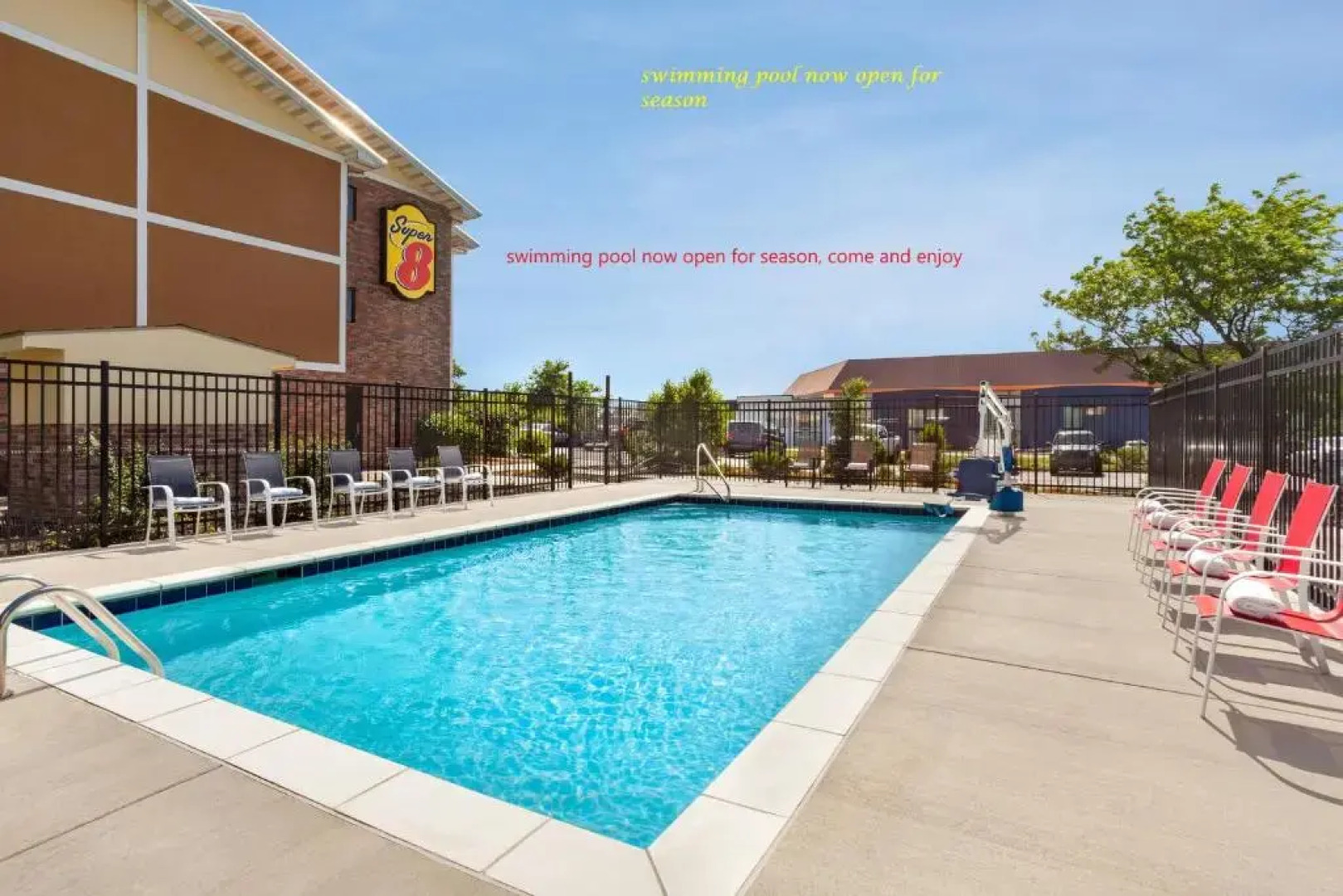 Super 8 by Wyndham Lenexa Overland Park/Mall Area