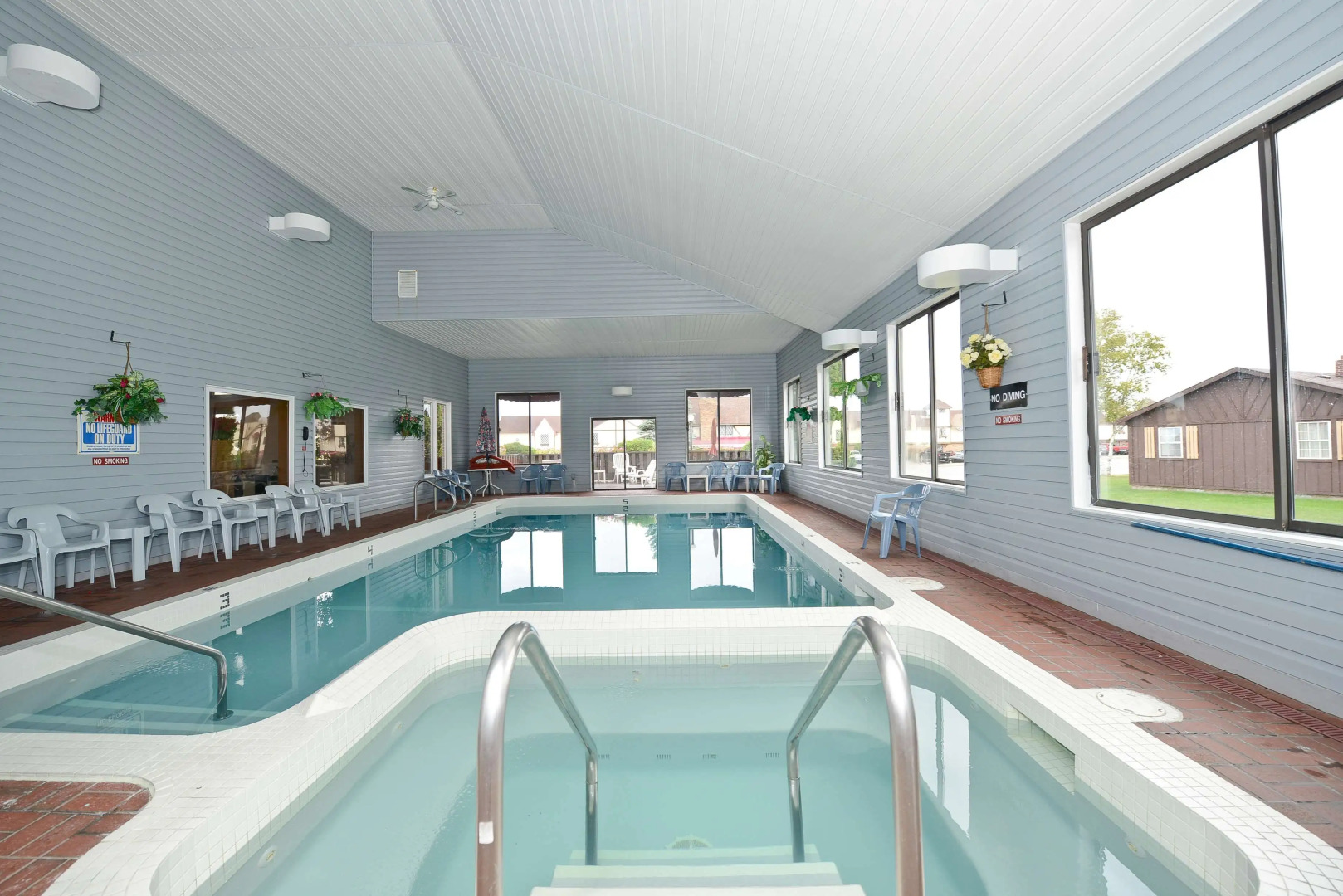 Americas Best Value Inn St. Ignace