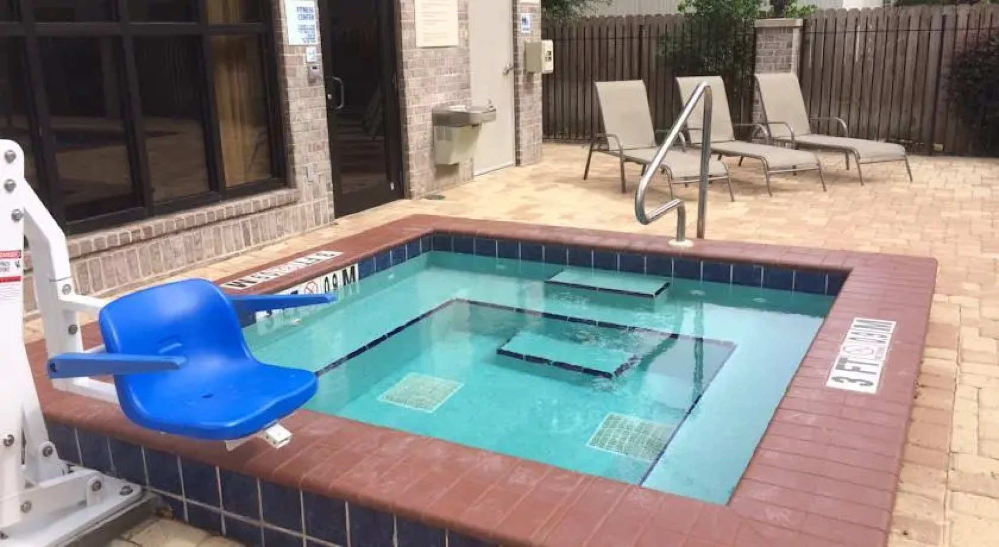 Holiday Inn Express Hotel & Suites Pensacola-Warrington