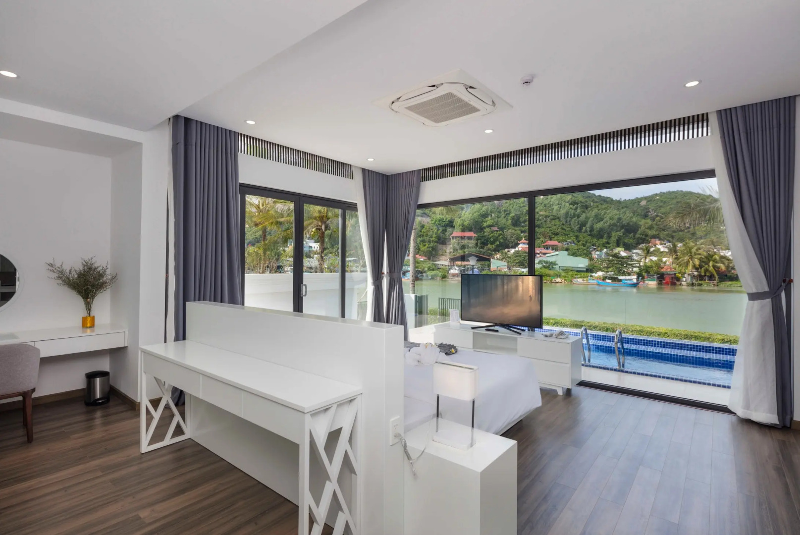 Champa Island Nha Trang - Resort Hotel & Spa