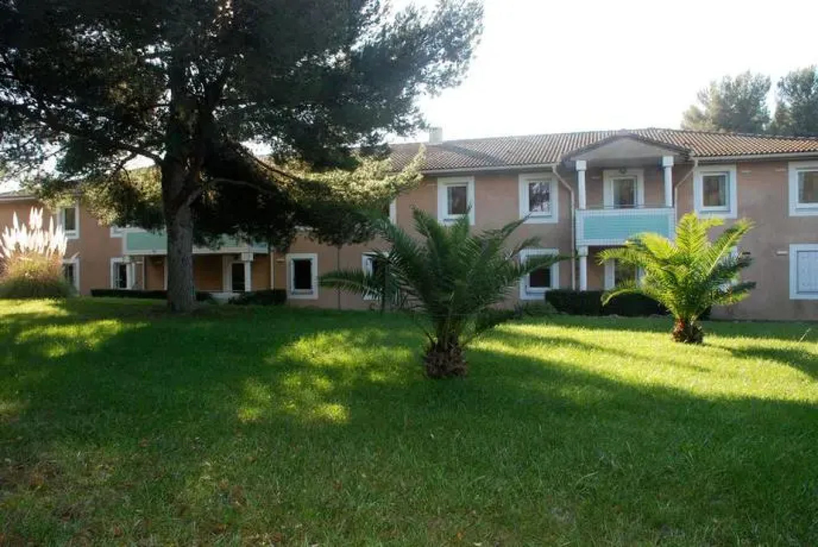 Arcadius Le Petit Hotel