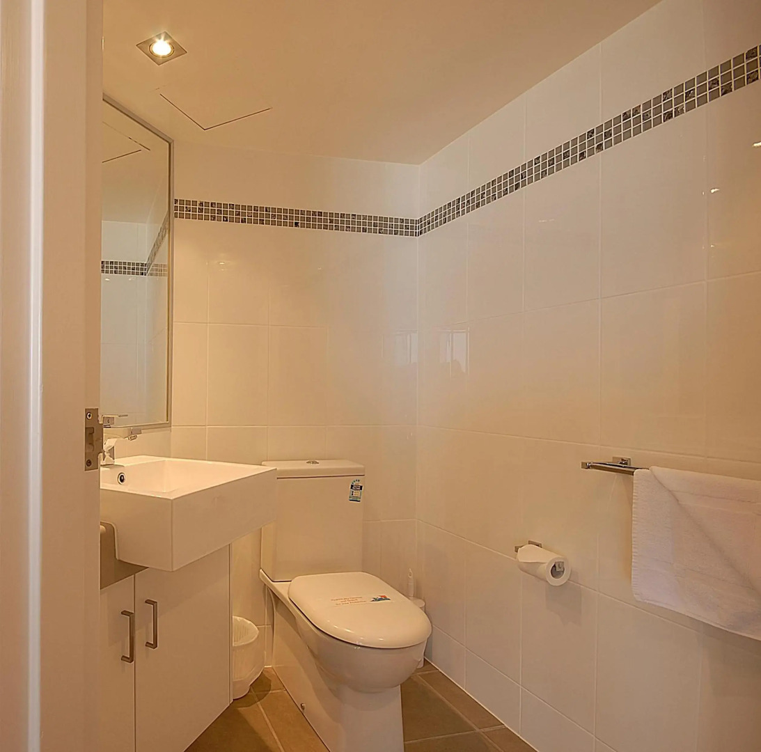 San Simeon Apartments