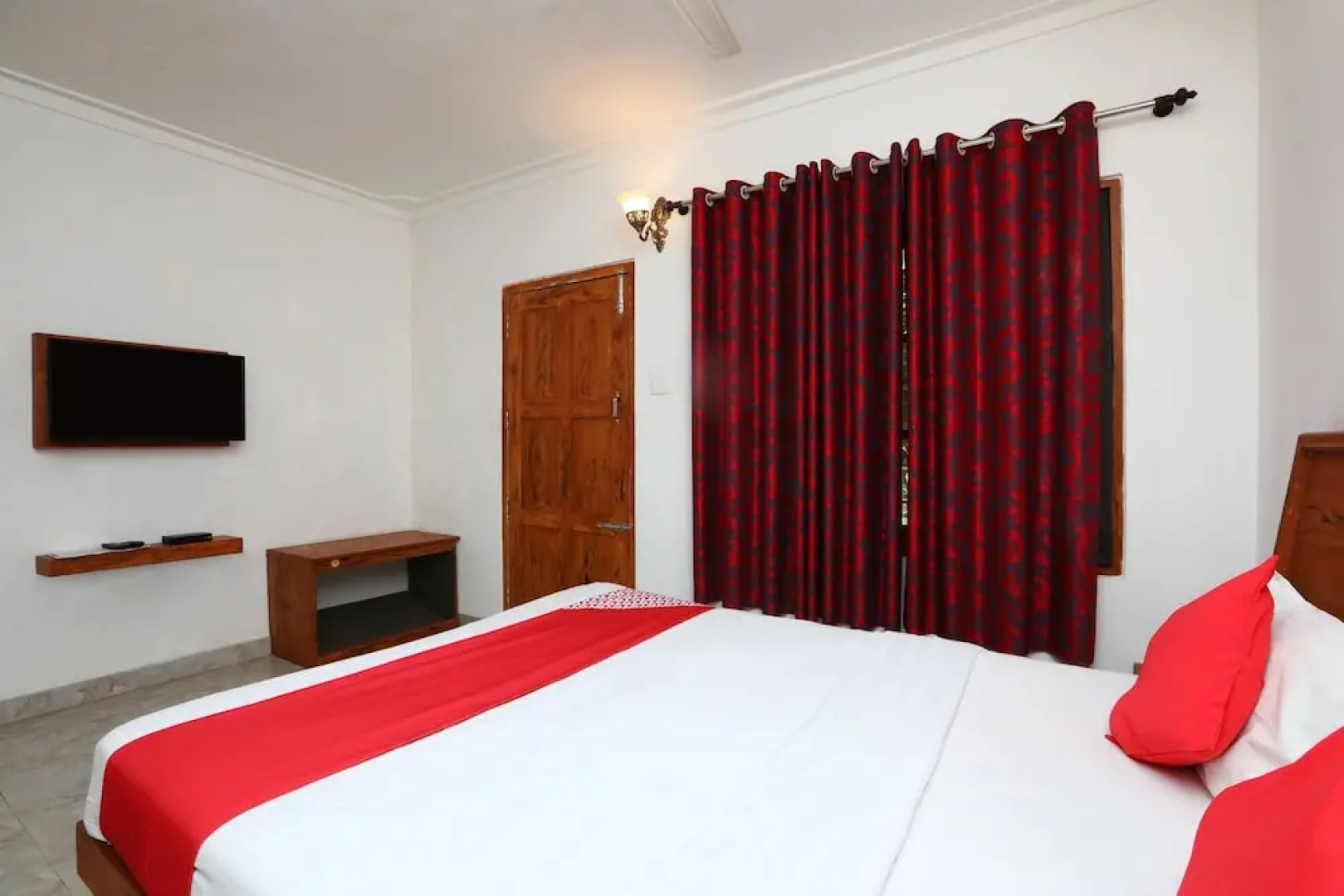 OYO 22437 Jungle Hut