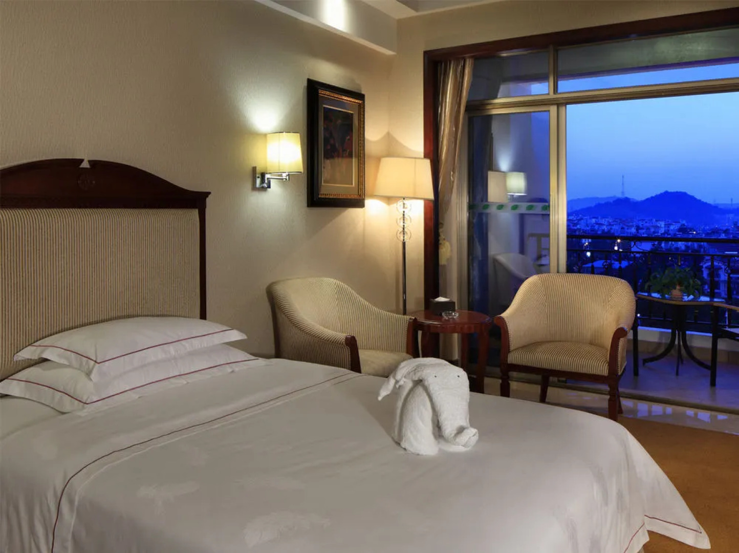 Shaoguan Country Garden Phoenix Hotel