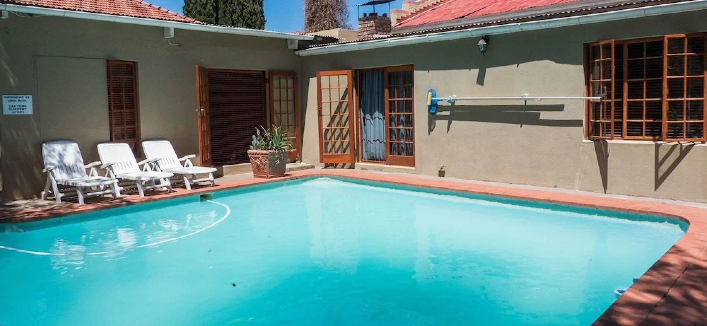 Avondblij Guest House B&B