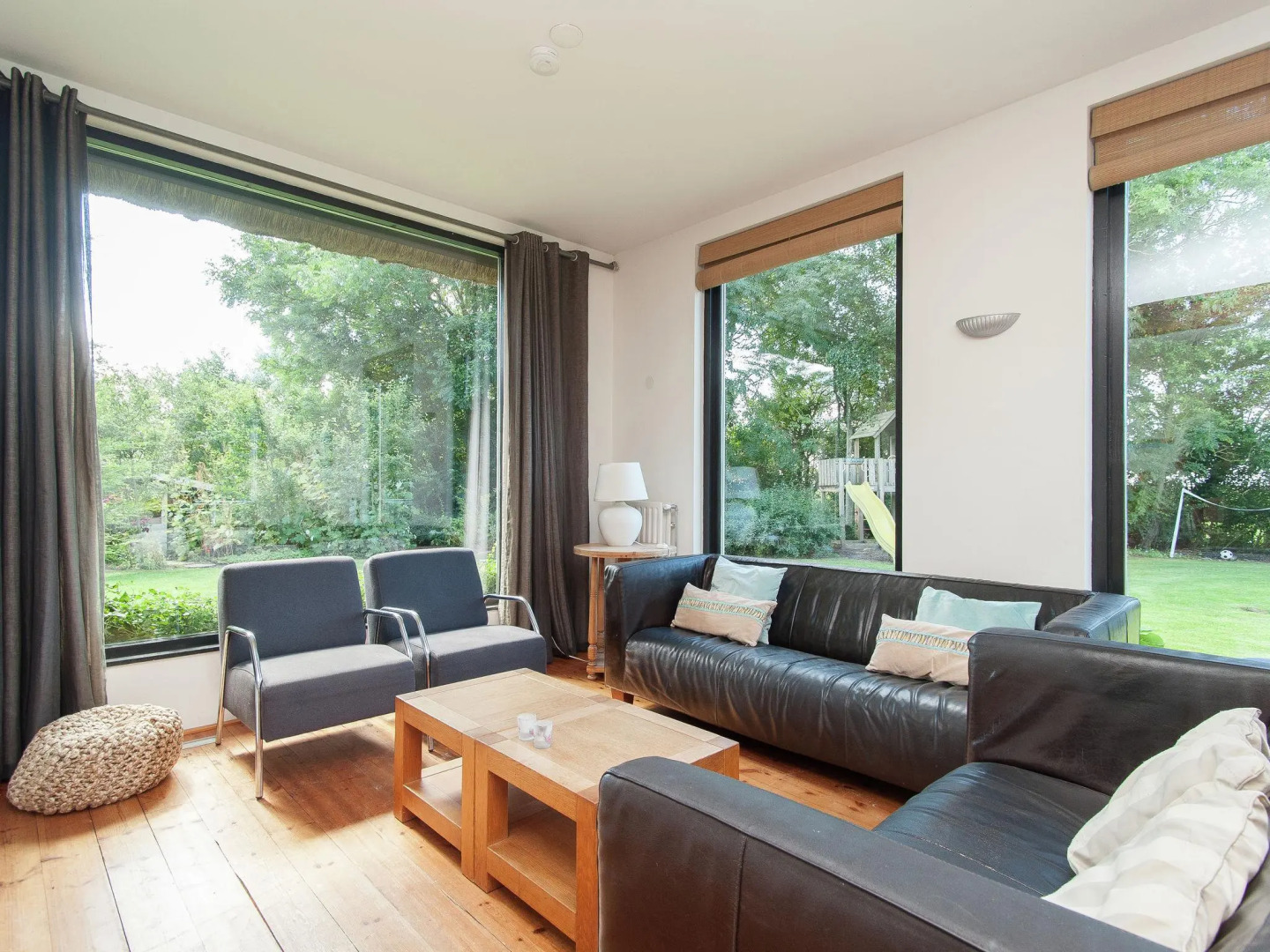 Luxurious Mansion in Callantsoog with Sauna