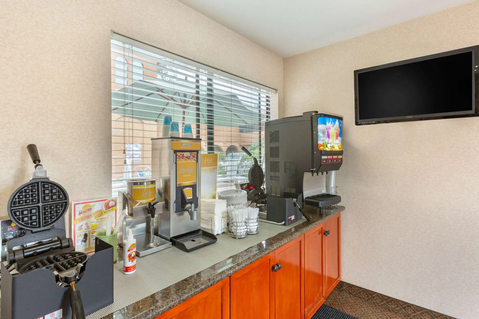 Quality Inn & Suites Oceanside near Camp Pendleton