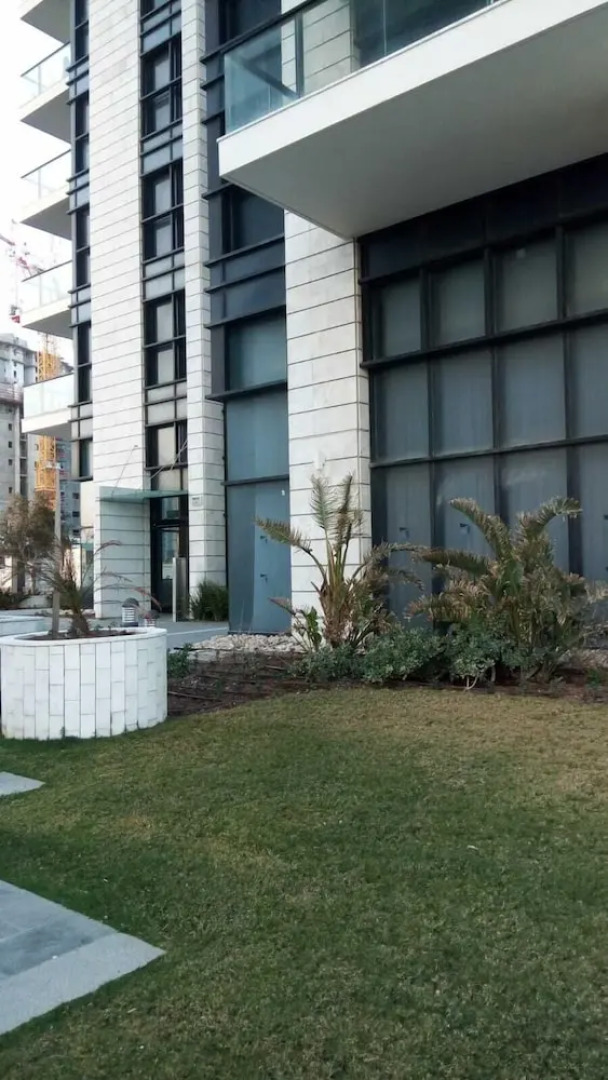 Luxury Apartment Best Location Beach View