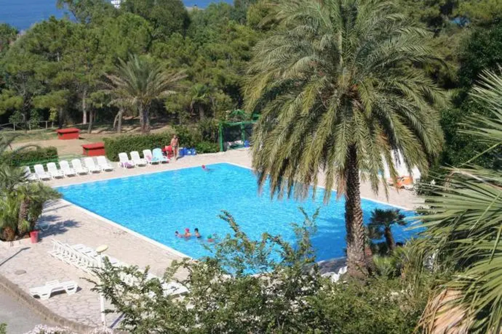 Costa Tiziana Resort