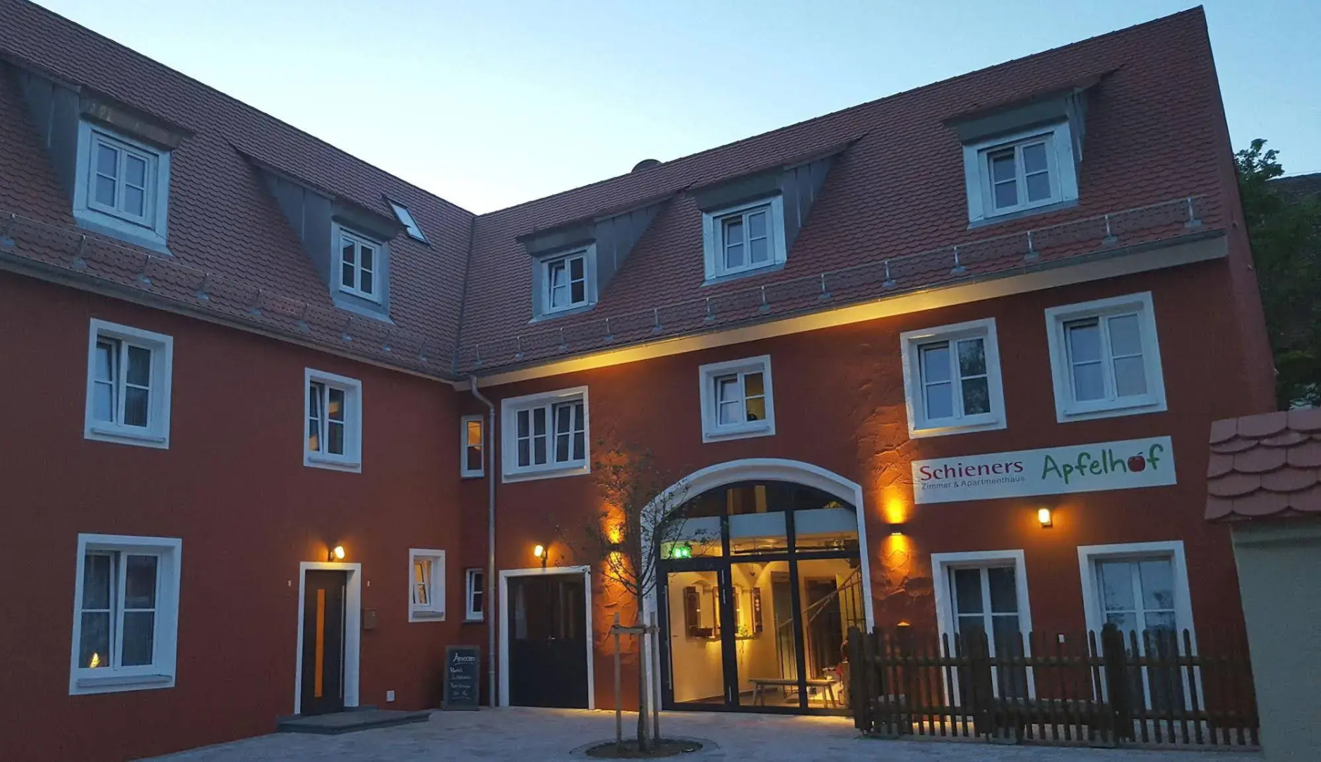 Schieners Hotel und Apfelhof