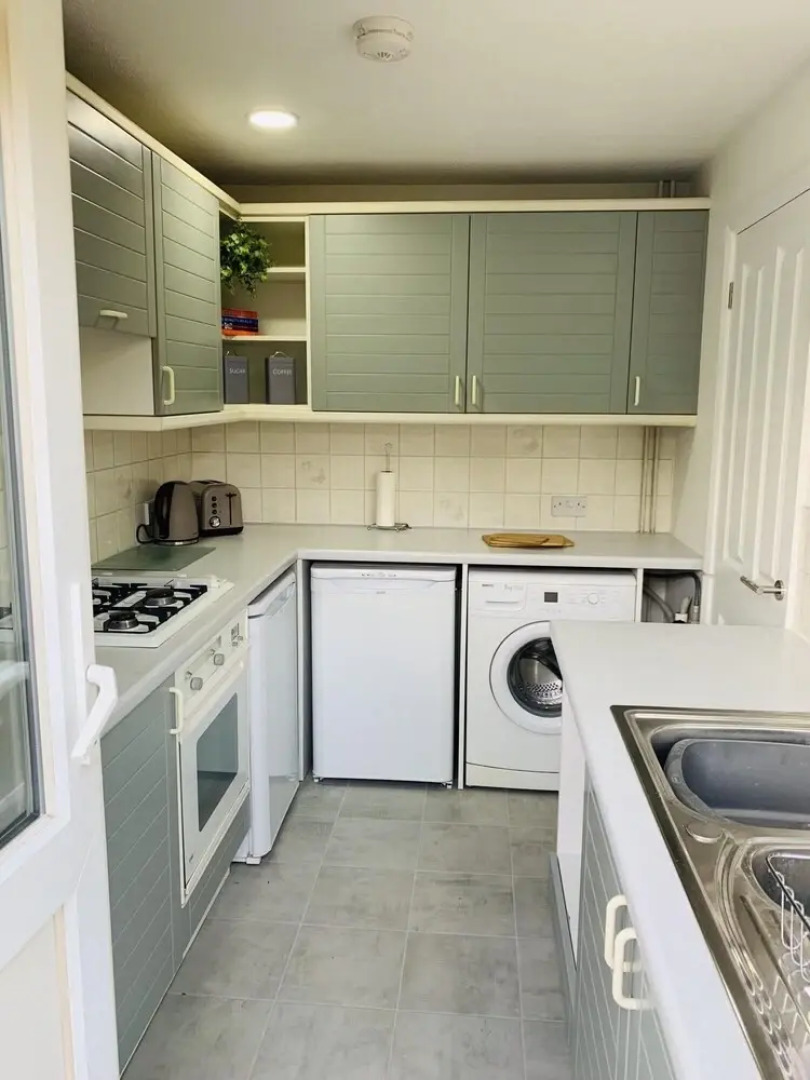 20 Buttermere Close Farnham
