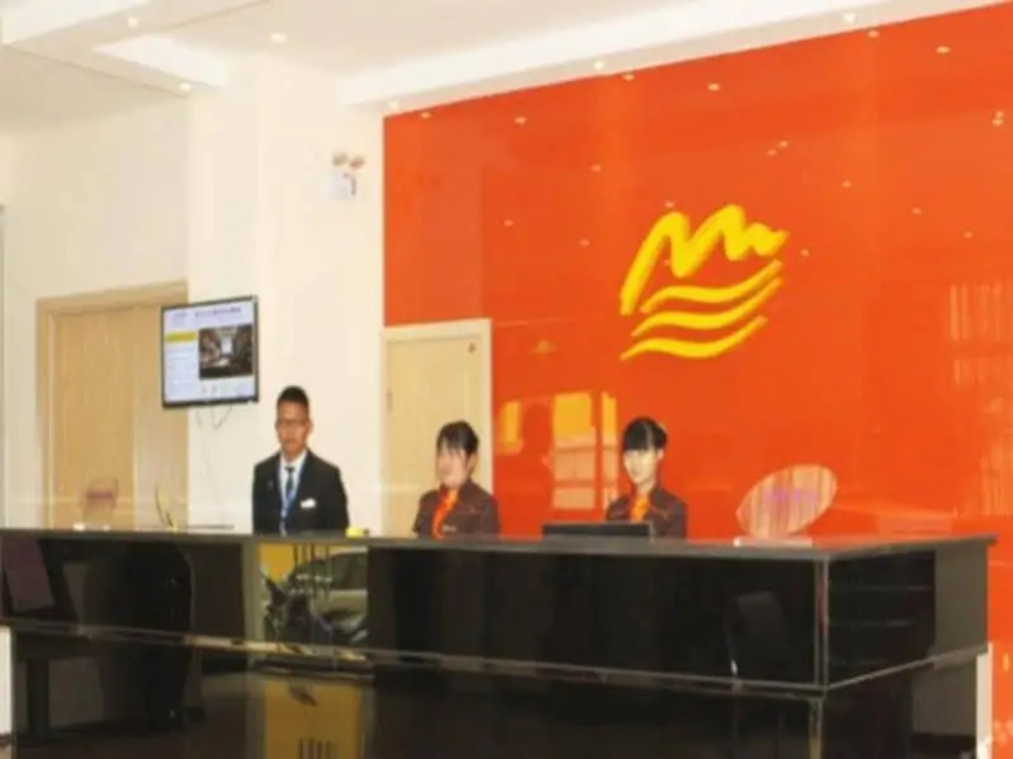 Kunlun Leju Business Hotel Zhengzhou Medical College
