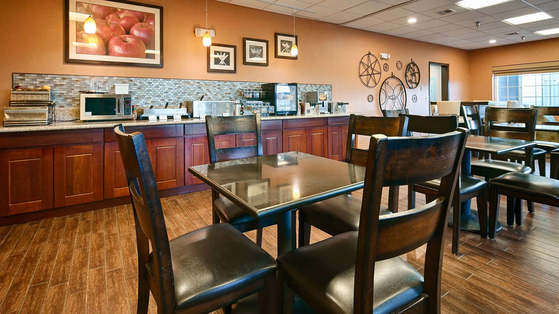 Best Western Plus Rama Inn