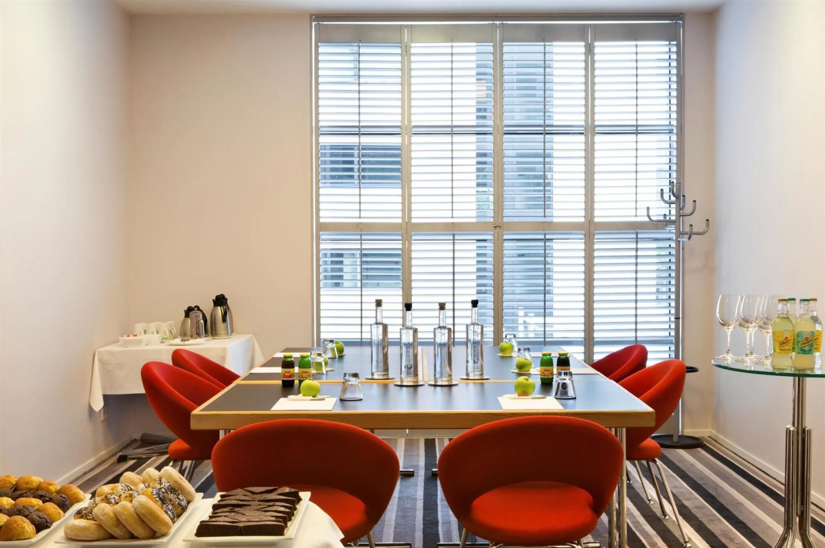 Отель Plaza Premium Grand Winston