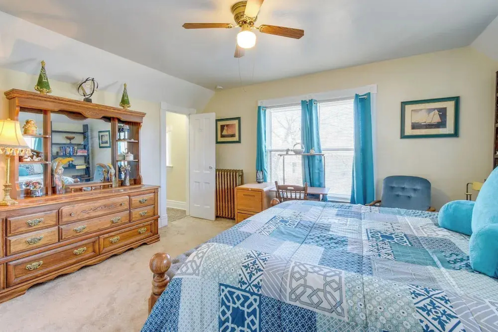 Lake Michigan Vacation Rental: 1 Block to Marina!