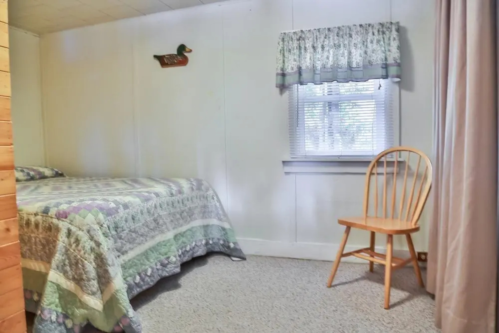 8017 Paton Rd - 2 Br Cottage