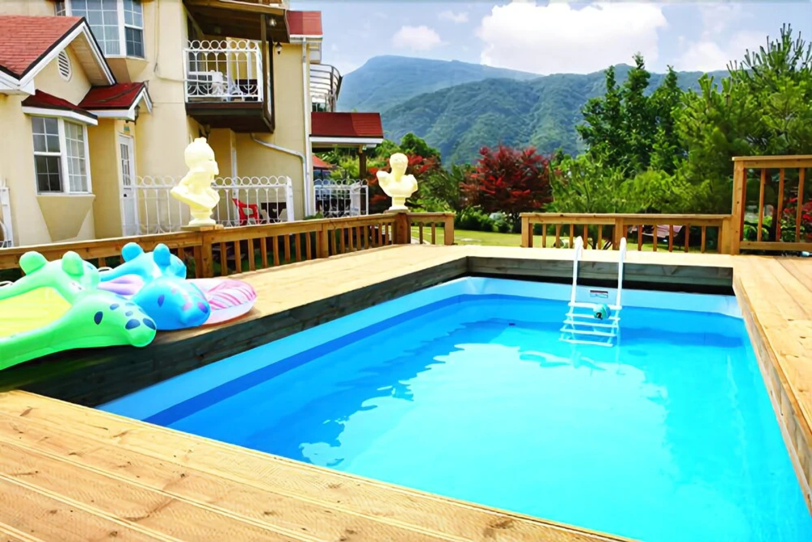 Mungyeong Reance Pension