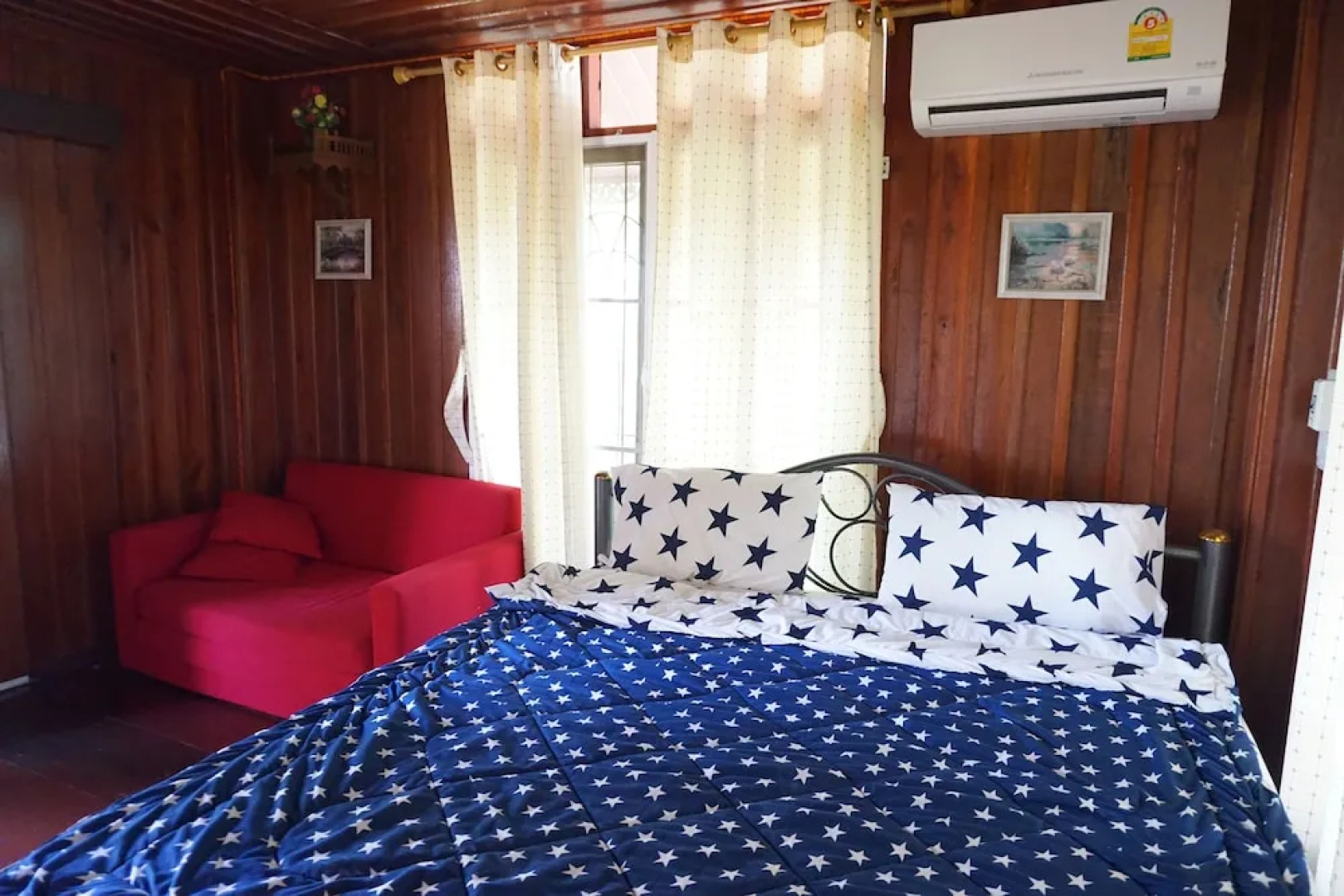 Ruenkhawhom Residence
