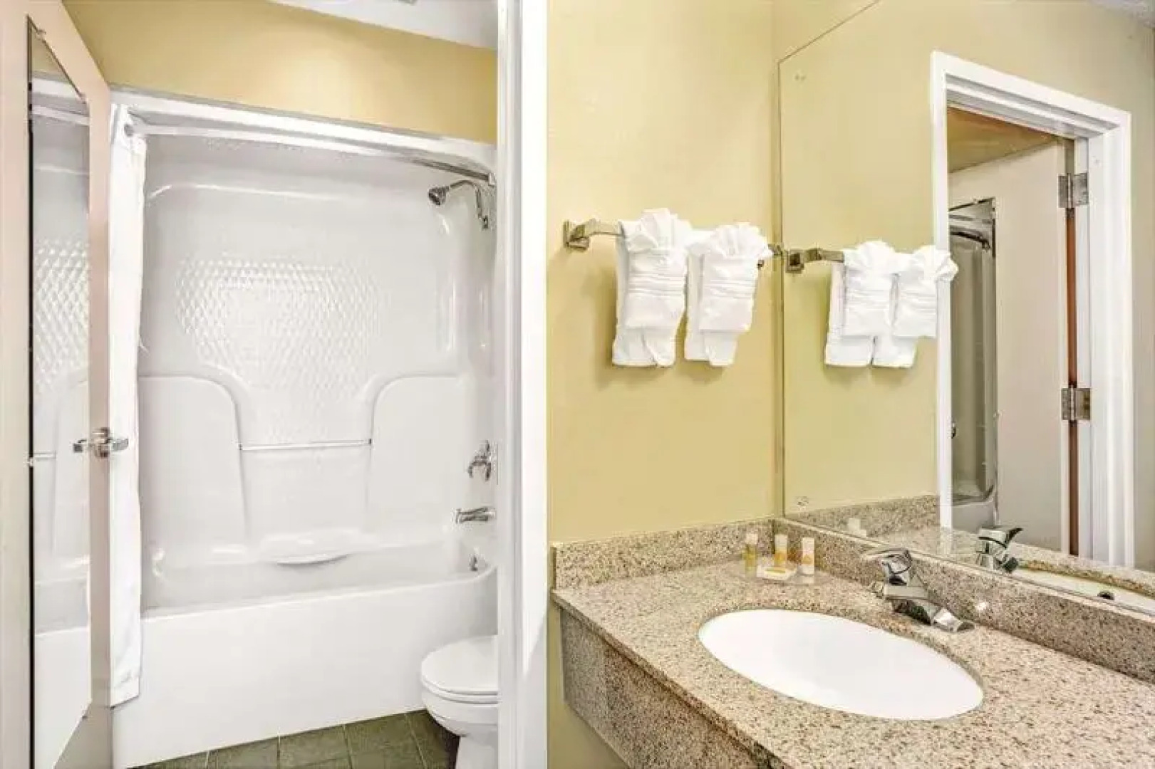 Days Inn And Suites Peachtree City