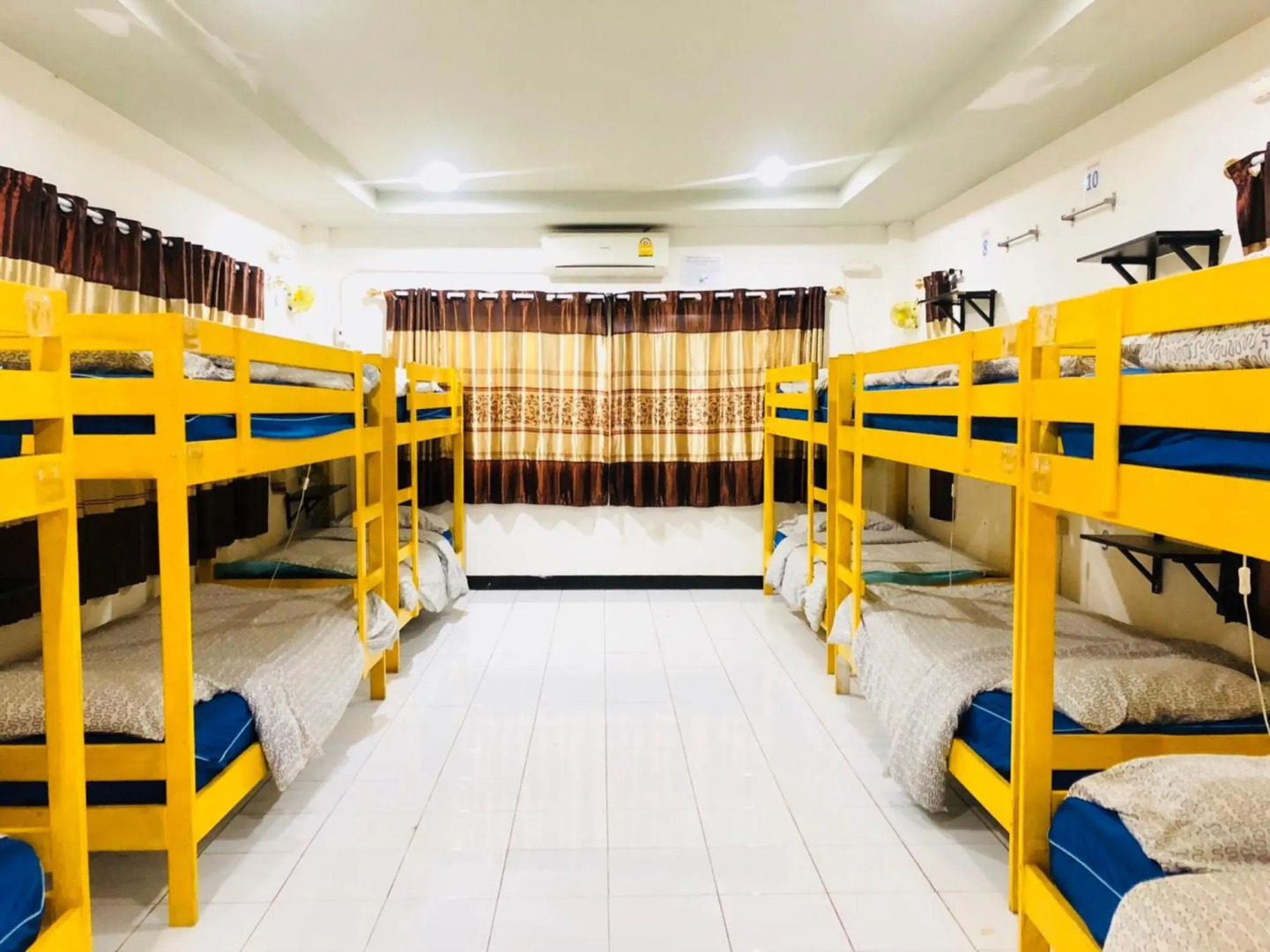 Pai Circus School and Resort