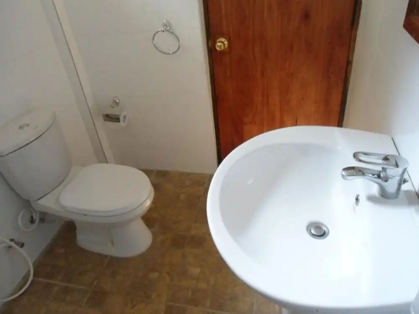 Rock side inn - Ella