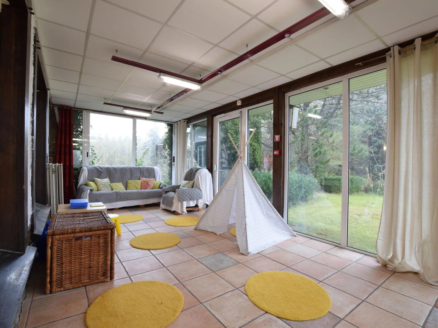 Spacious Holiday Home in Vielsalm near Baraque de Fraiture