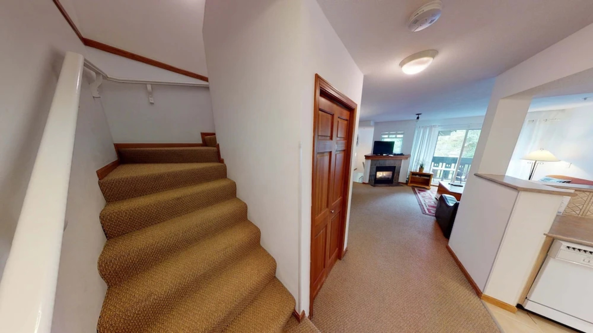 Stoney Creek Lagoon - Whistler Premier