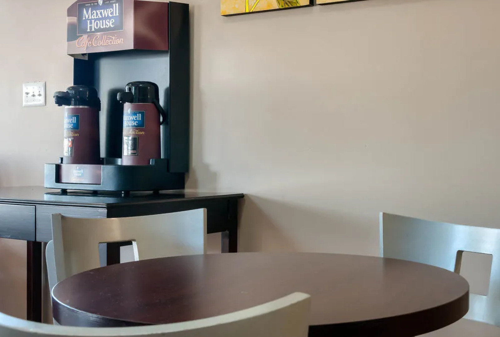 Rodeway Inn and Suites Inkster