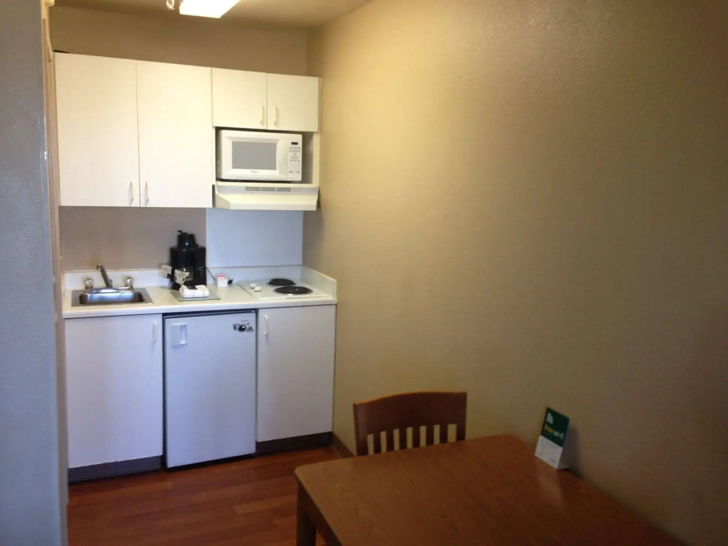 HomeTowne Studios by Red Roof Denver - Thornton