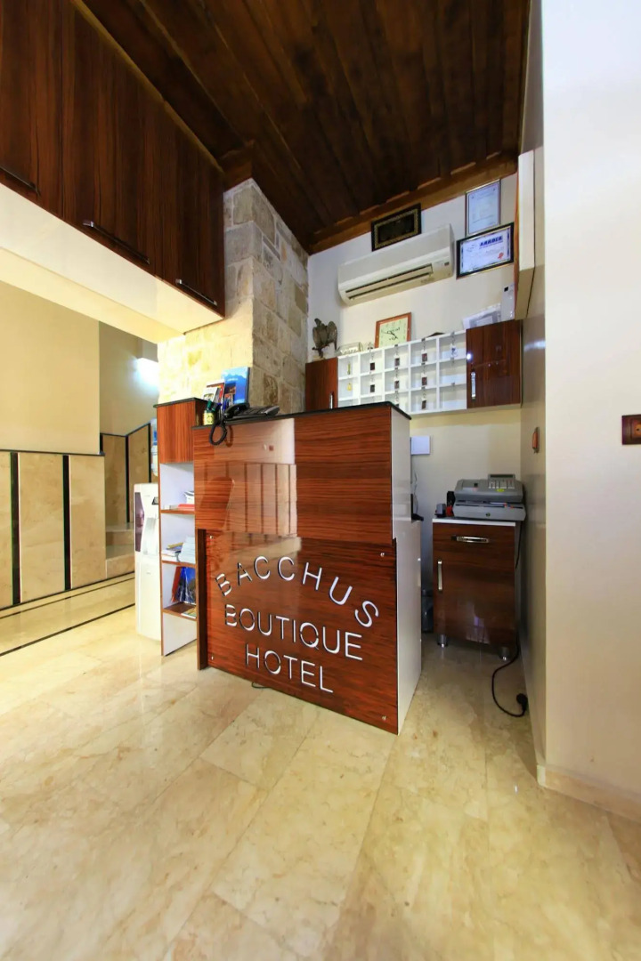 Bacchus Pension