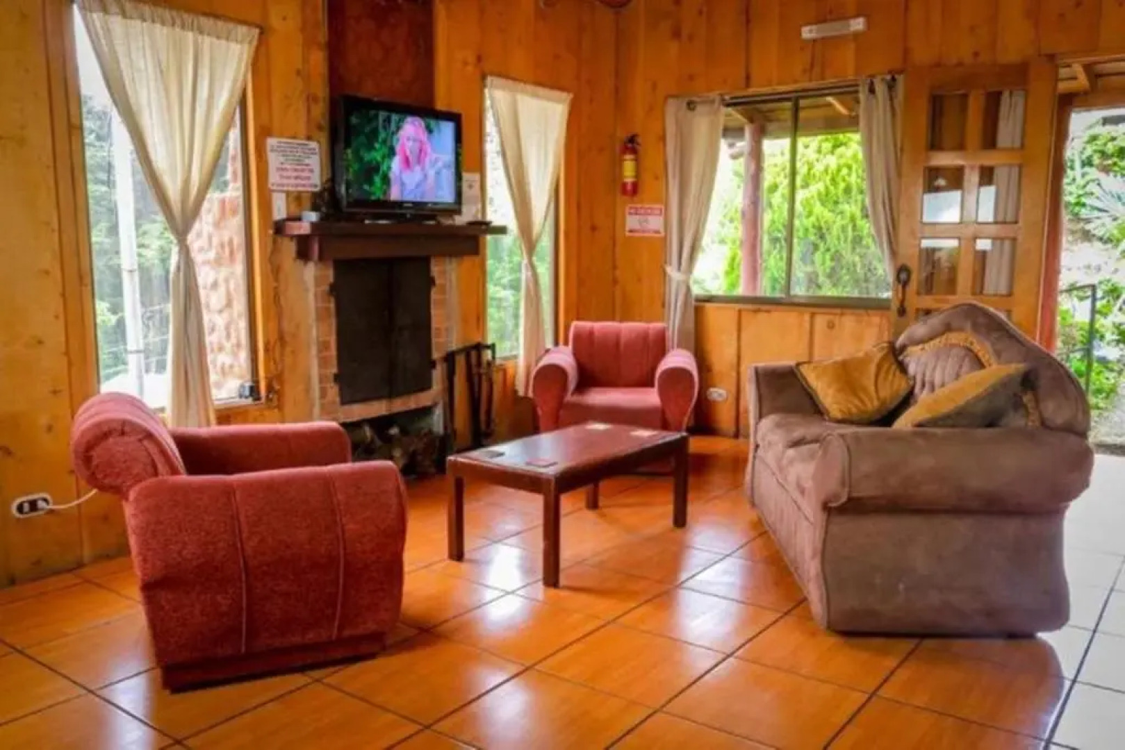 Hotel Chalets Los Volcanes