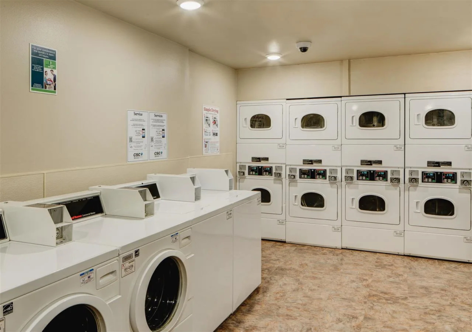 WoodSpring Suites Sioux Falls