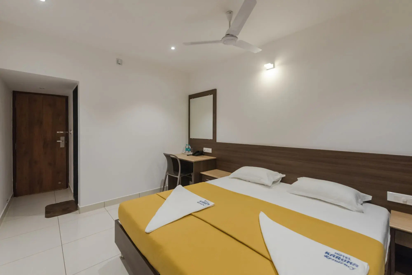 Hotel Karuna Residency