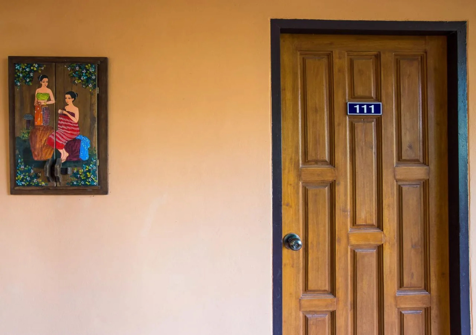 Banlanna Services Apartment