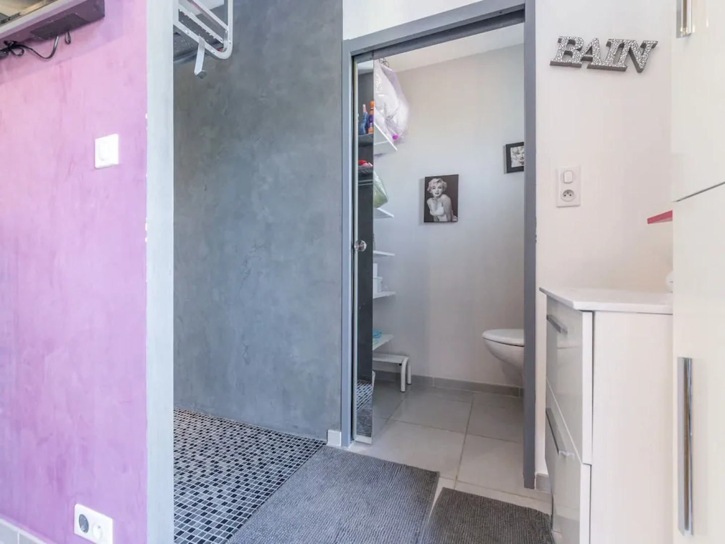 Serene Villa in Saint-Victor-la-Coste with Private Pool