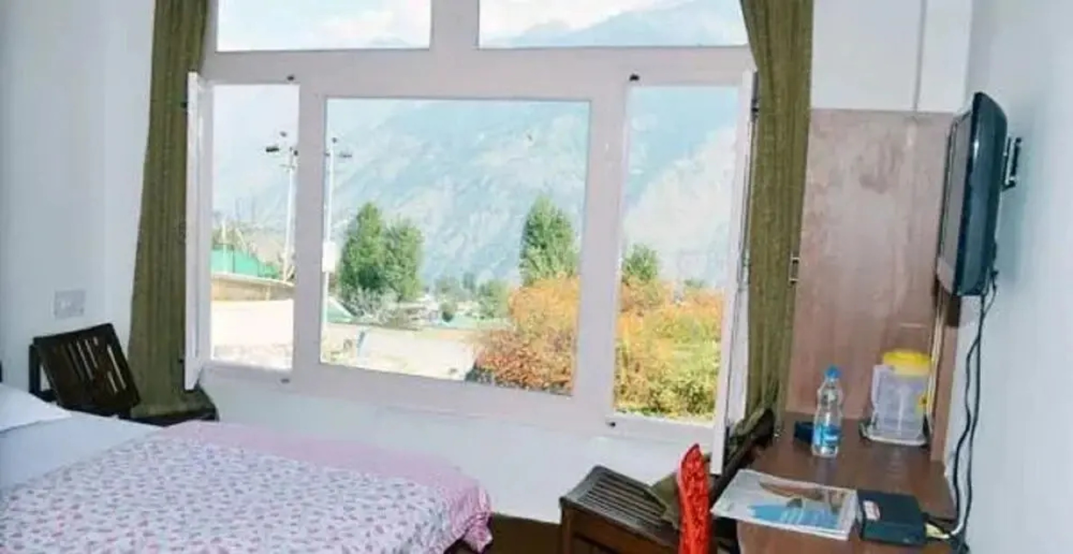 Bilju Inn Munsiyari by Goroomgo