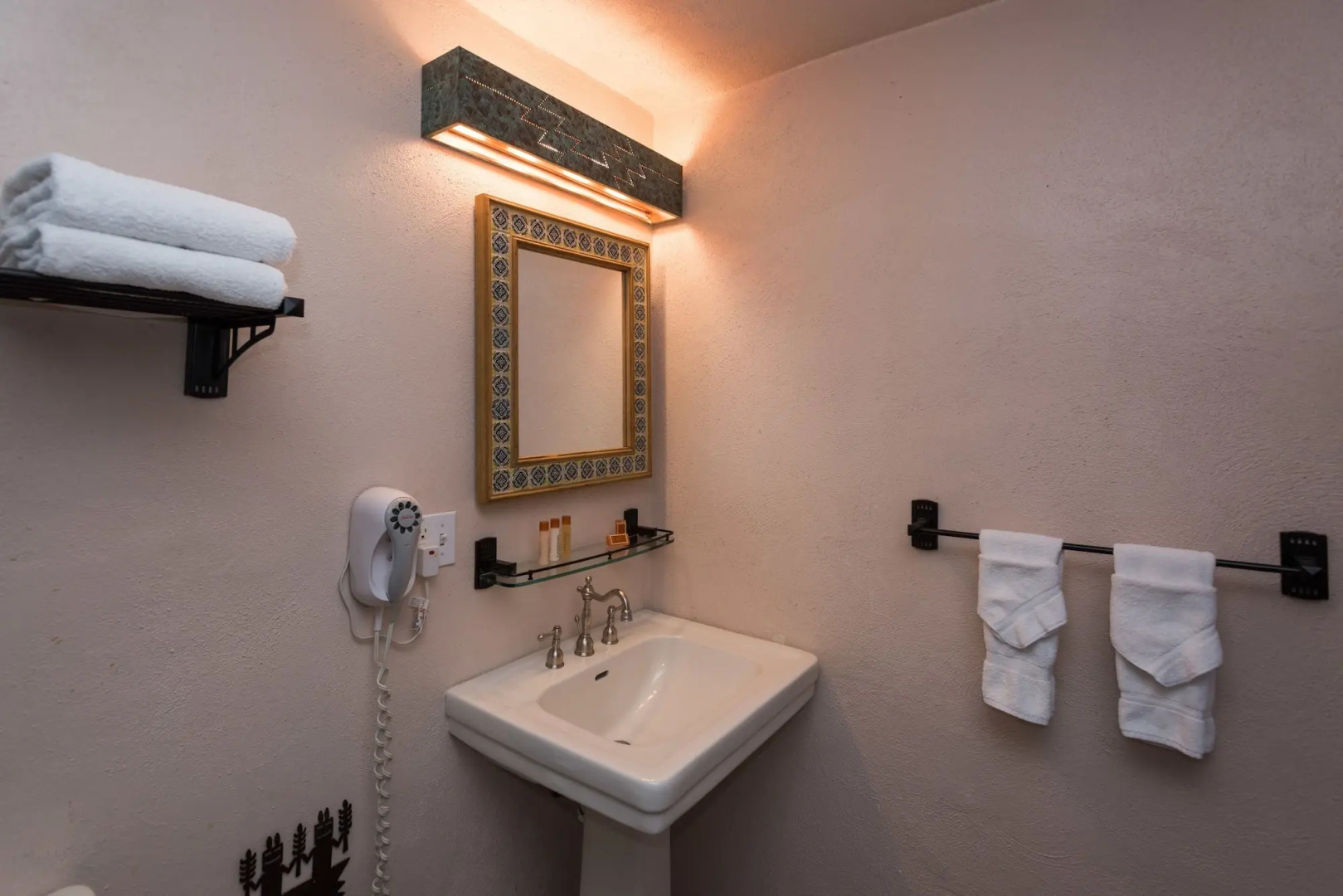 The Historic Taos Inn