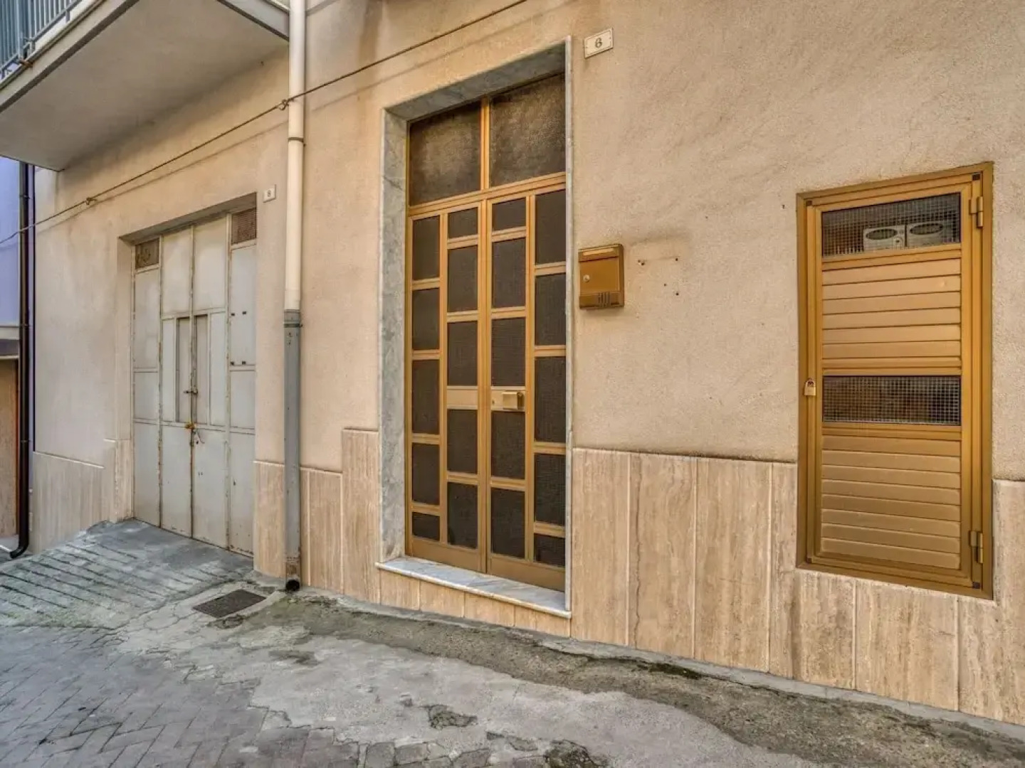 Posh Home in Santa Caterina Villarmosa near Nature Reserve