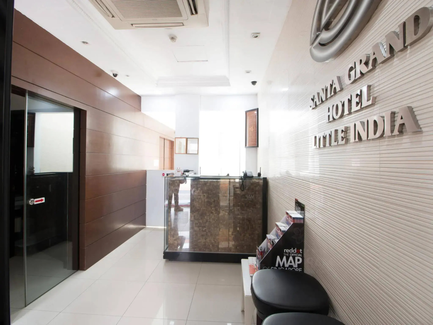 Santa Grand Hotel Little India