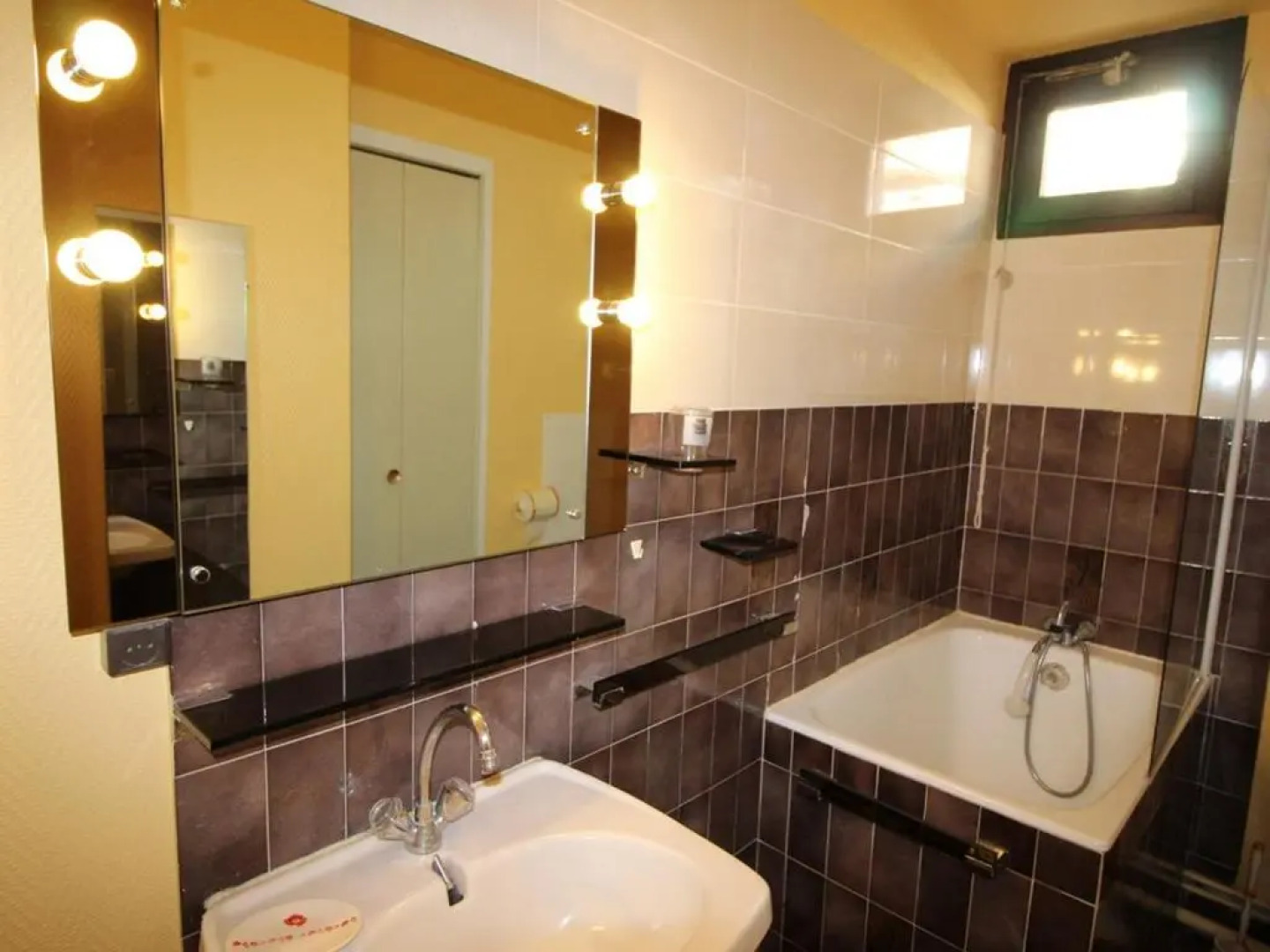 Appartement Auris, 1 pièce, 4 personnes - FR-1-297-117