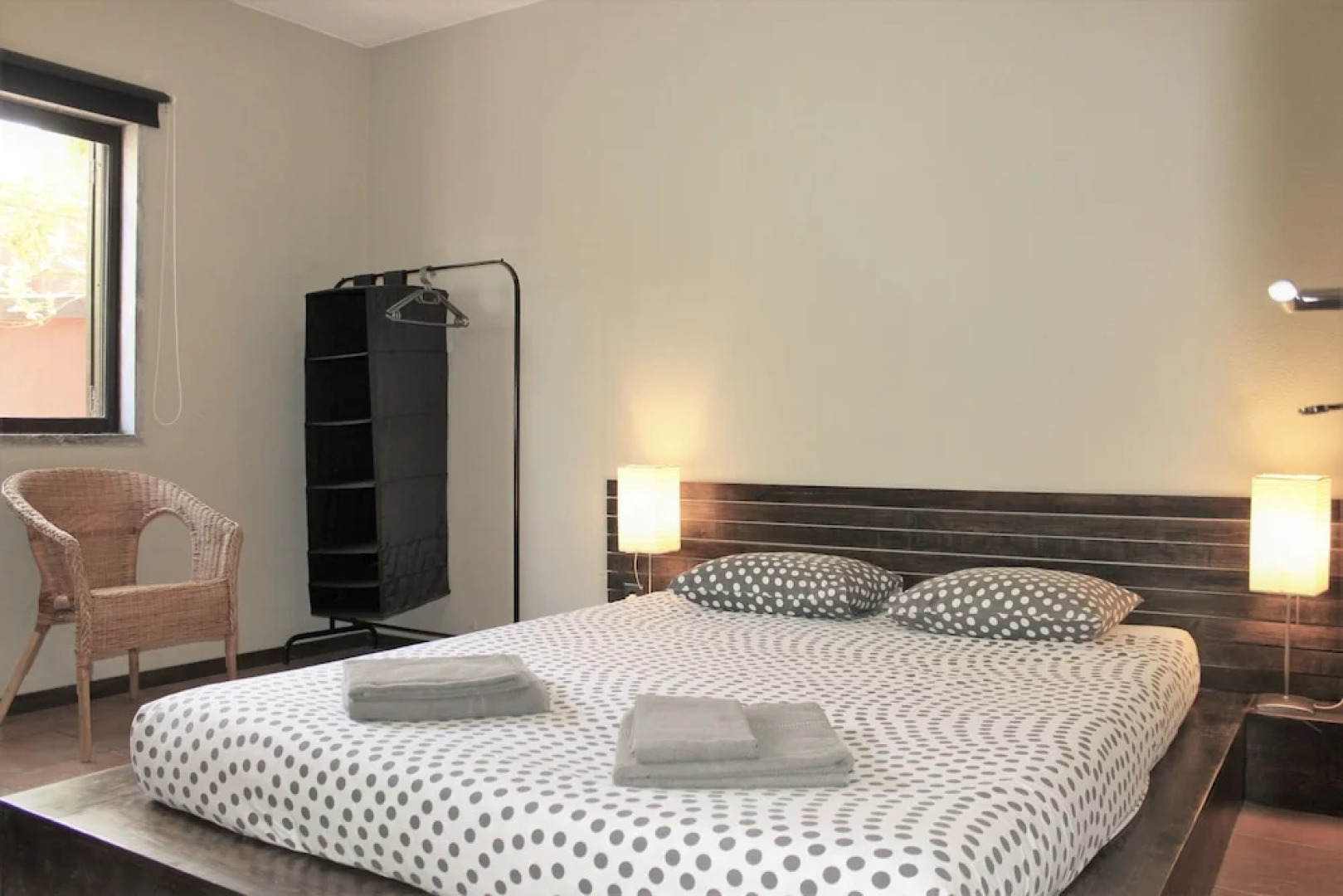 Aroeira Pool House by Lisbon-Coast