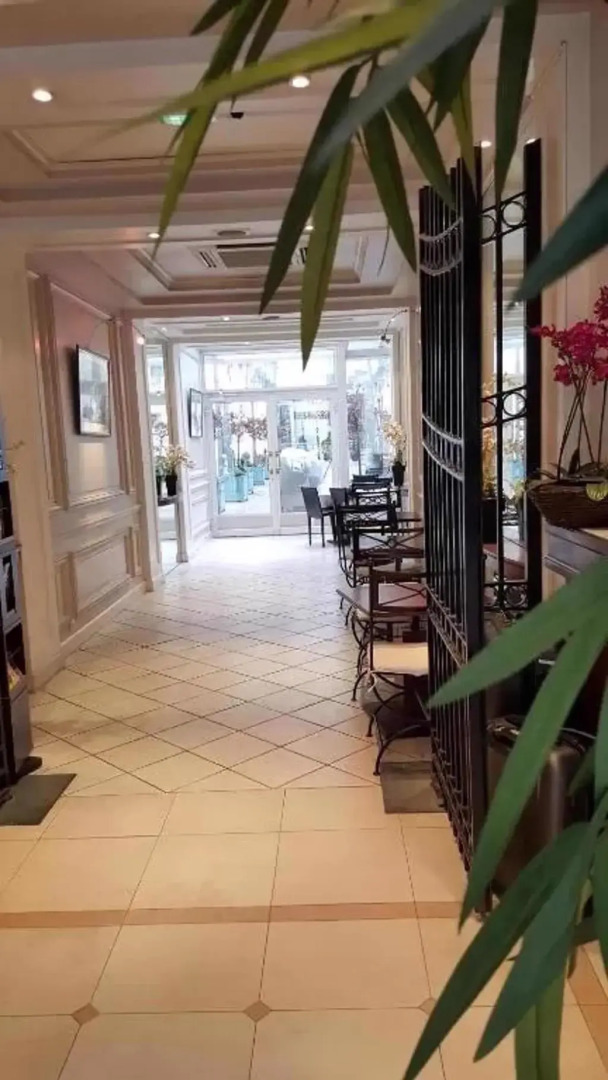 Hotel Unic Renoir Saint Germain