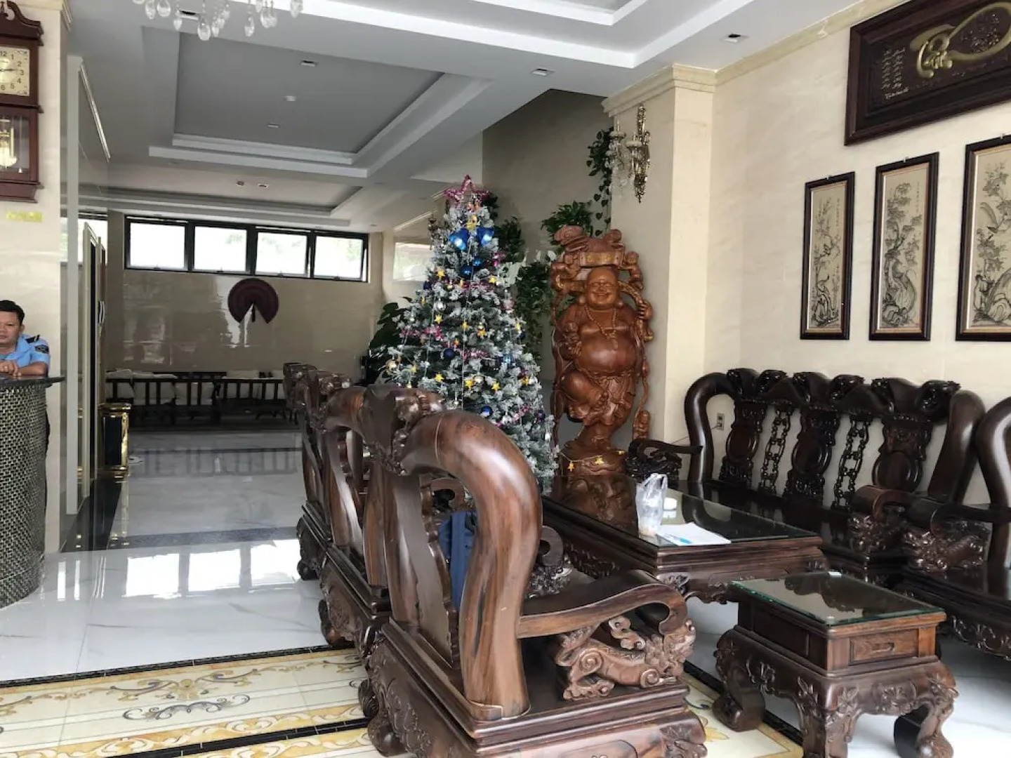 Oyo 697 Cam Ranh Hotel 2