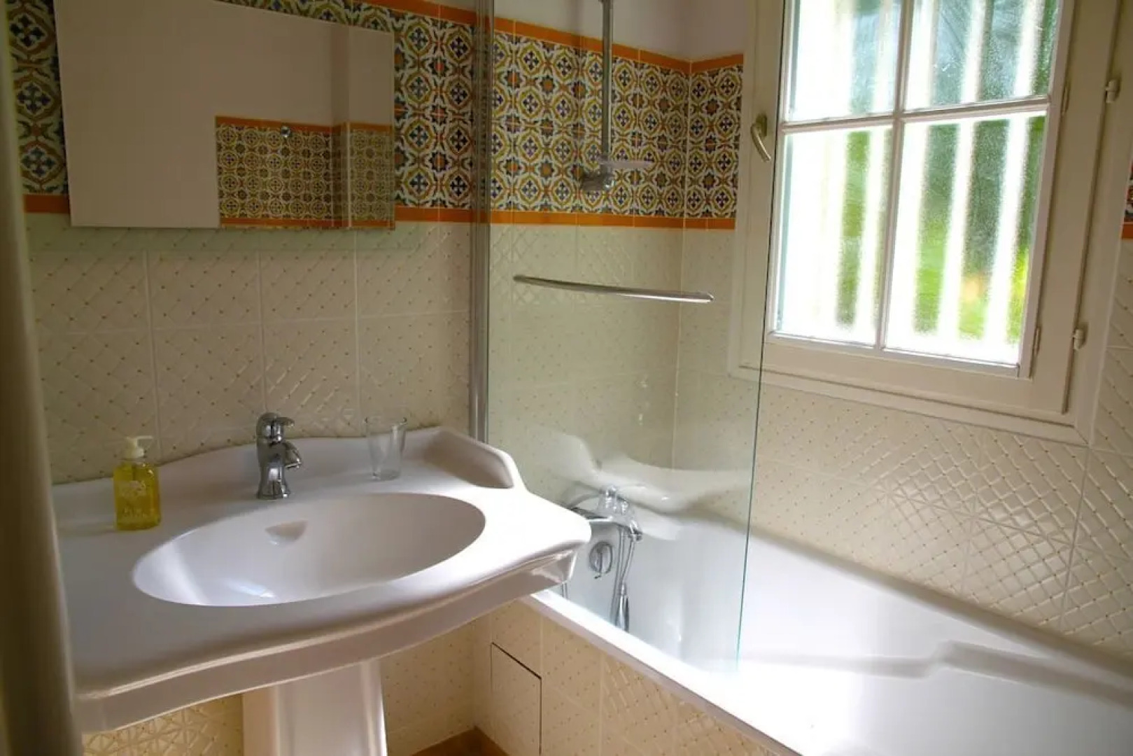 Domaine De Chantemerles