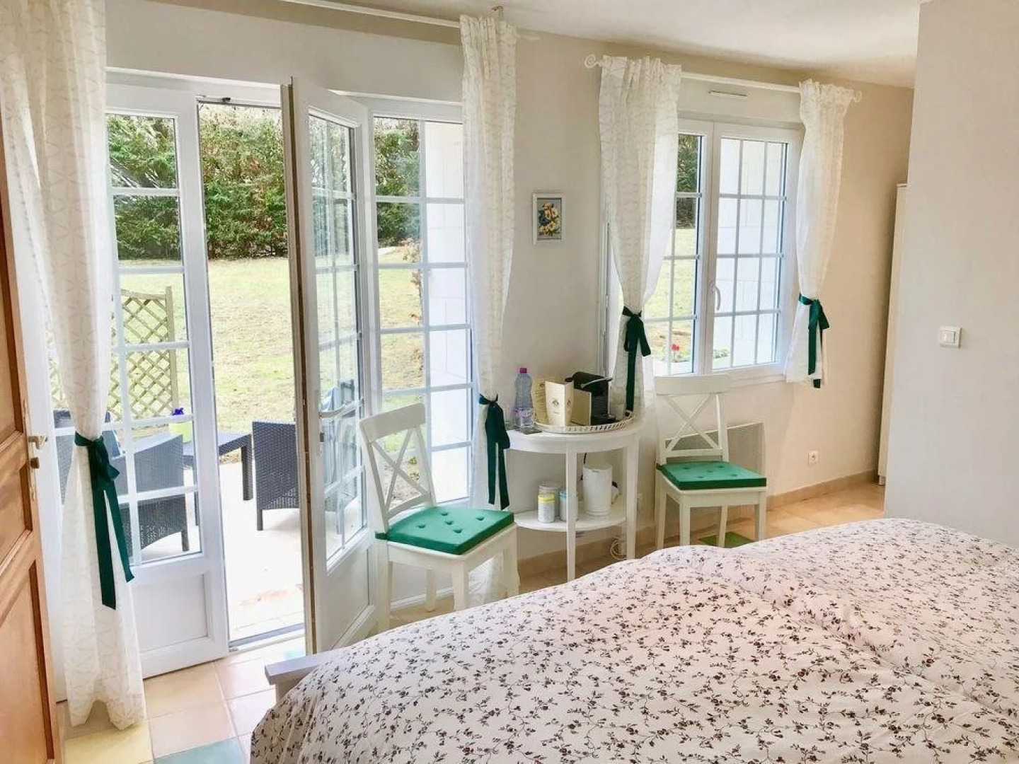 Sans Souci Bed and Breakfast with Restaurant