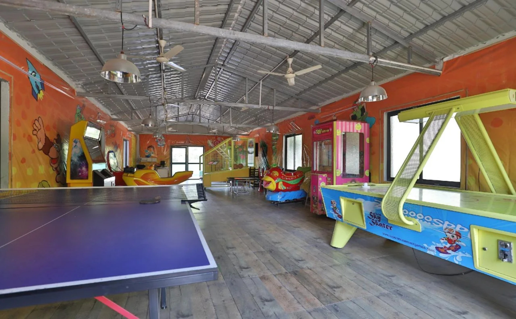 Capital O 24717 Raichura Farm Stay