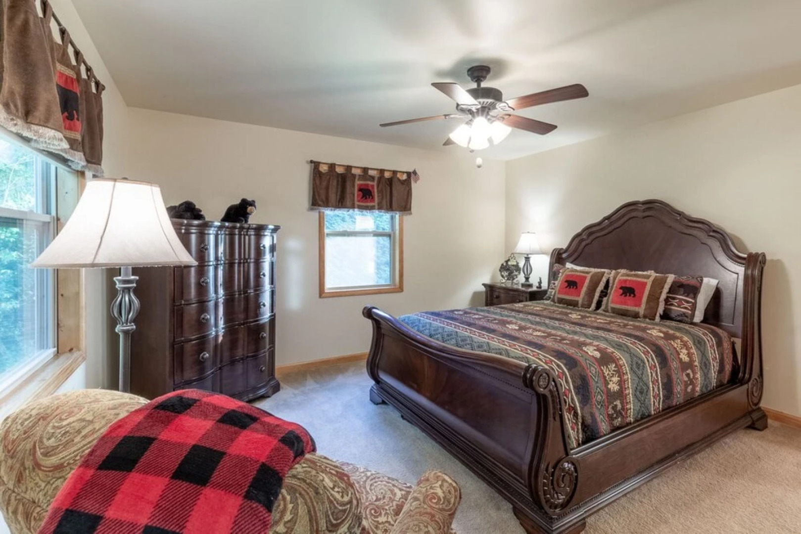 The Blue Ridge Mountain Top Cabin